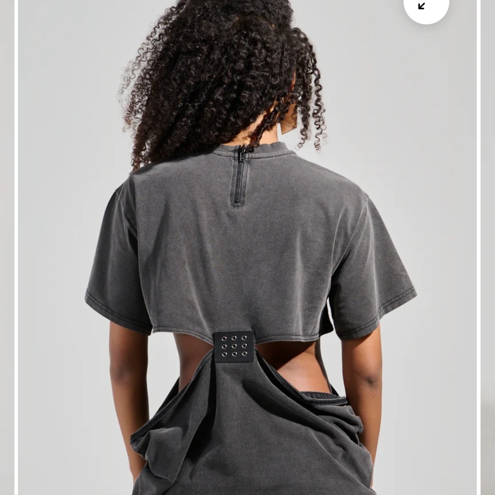 Akira Stylish Black Cut-Out Dress/shirt - Picture 2 of 4